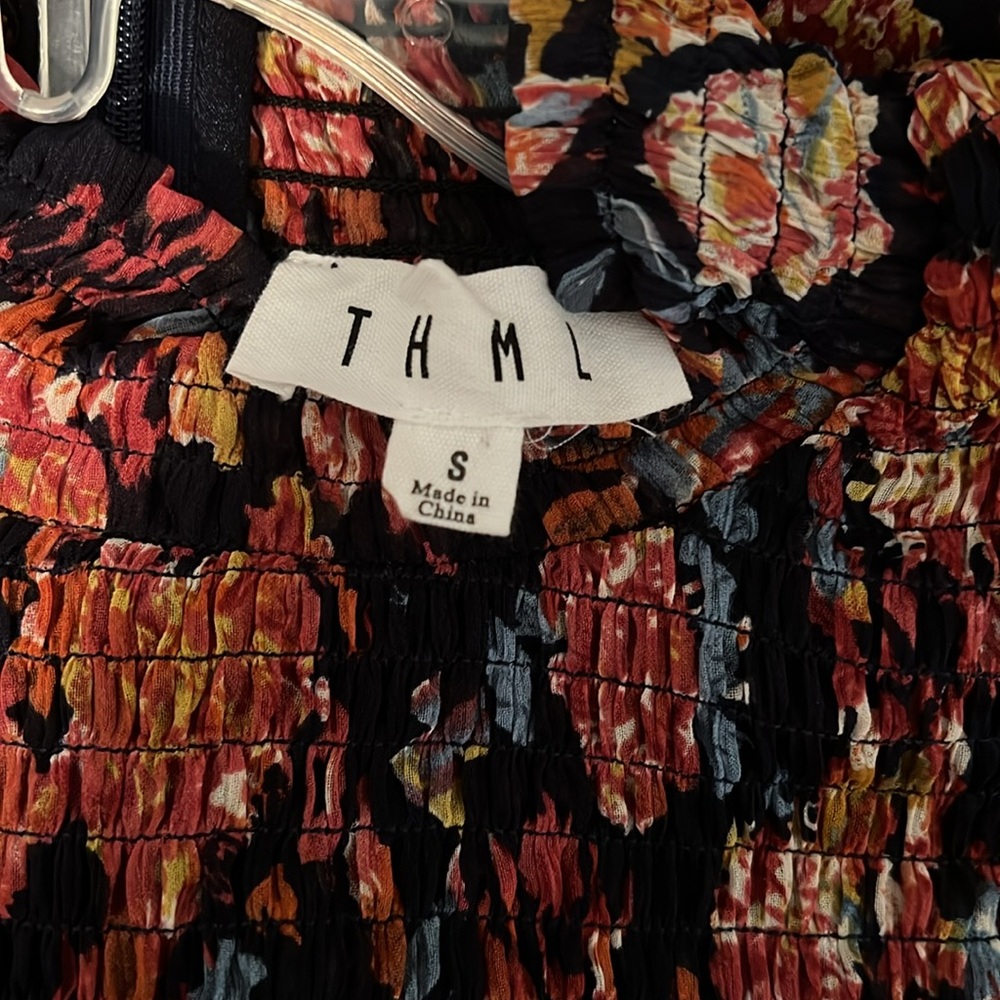 THML Navy Floral Top Size Small - Picture 2 of 9